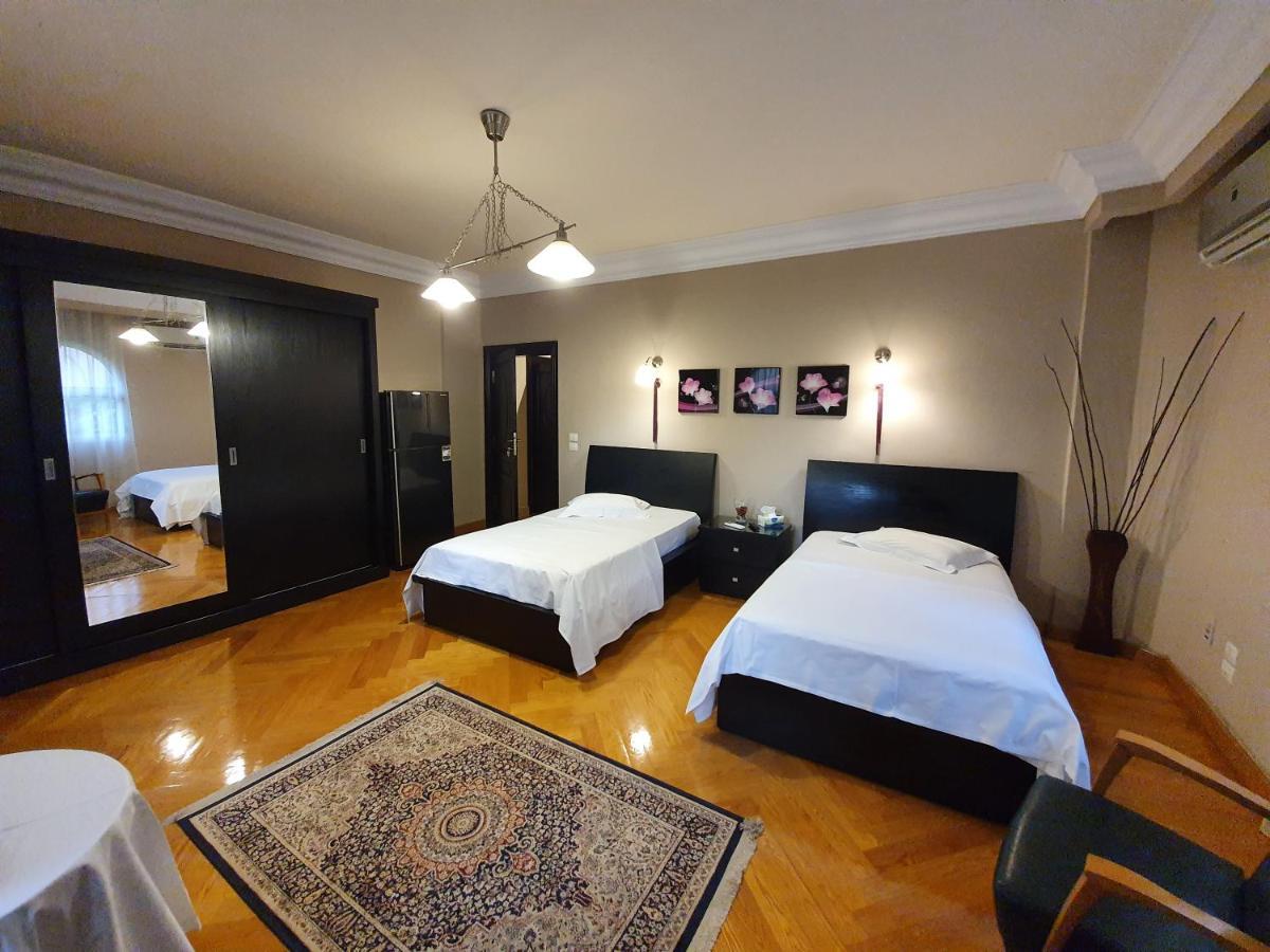 Apartment Sunny In New
